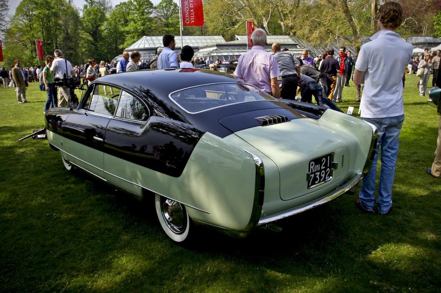  Fiat 1400 Ghia 1952 года  (фото 11 из 13)
